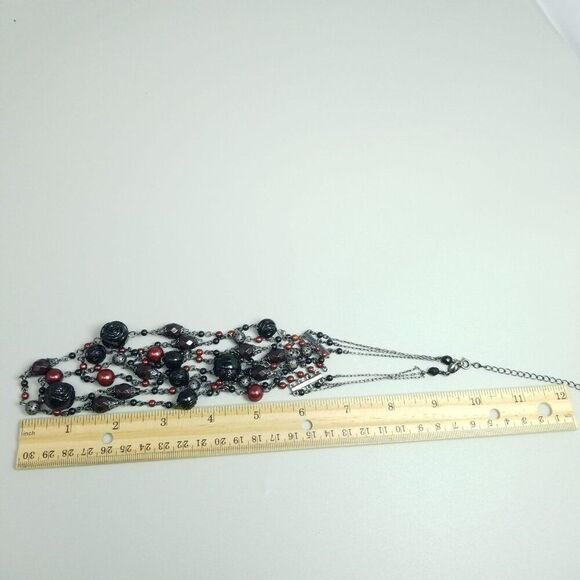 Vintage Avon Black and Red Necklace Multi Layered Beaded Plastic Rose Beads - Picture 5 of 6